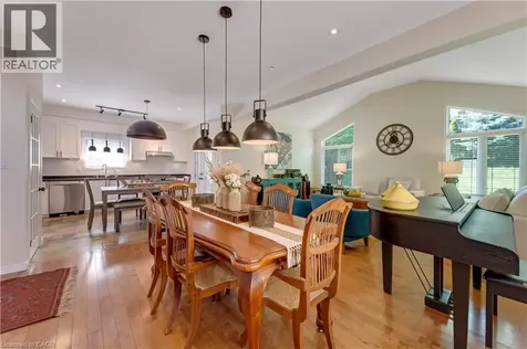 31 Parkvale Drive Kitchener ON N2R 1Z5