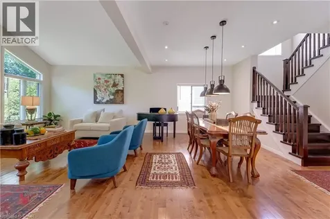 31 Parkvale Drive Kitchener ON N2R 1Z5