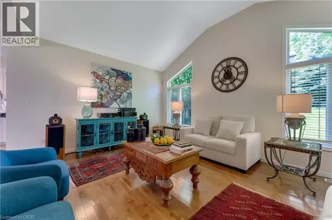31 Parkvale Drive Kitchener ON N2R 1Z5