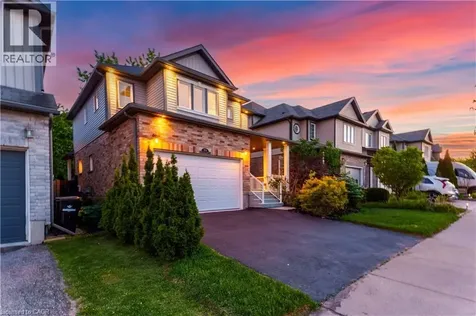 31 Parkvale Drive Kitchener ON N2R 1Z5