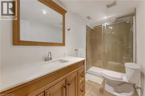 31 Parkvale Drive Kitchener ON N2R 1Z5