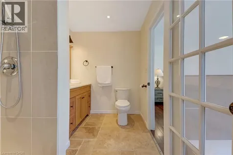 31 Parkvale Drive Kitchener ON N2R 1Z5