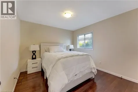 31 Parkvale Drive Kitchener ON N2R 1Z5