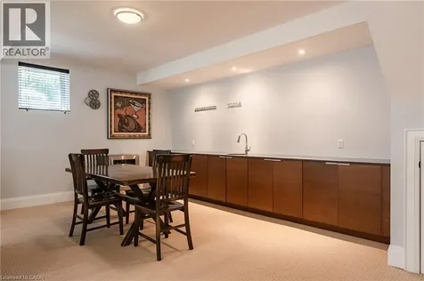 376 Wedgewood Drive Oakville ON L6J 4S1