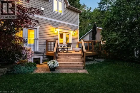376 Wedgewood Drive Oakville ON L6J 4S1