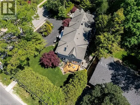 376 Wedgewood Drive Oakville ON L6J 4S1