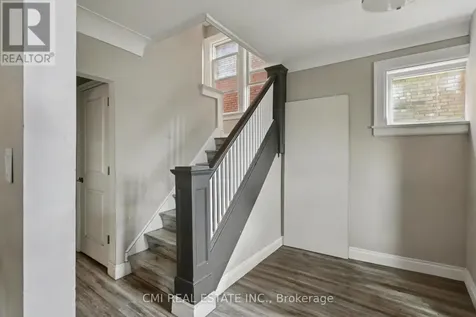 122 Montrose Street Windsor ON N8X 1A3