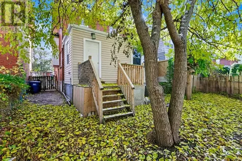 122 Montrose Street Windsor ON N8X 1A3