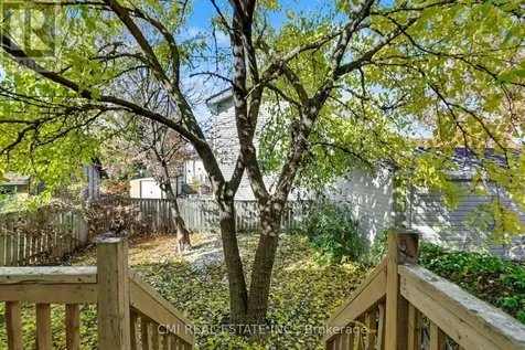 122 Montrose Street Windsor ON N8X 1A3