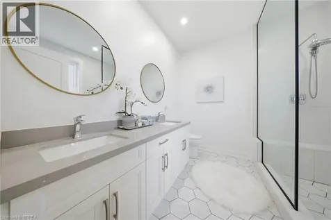422 Mount Pleasant Road Brantford ON N3T 5L5