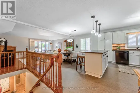 179 Westchester Drive West Kitchener ON N2B 3M8