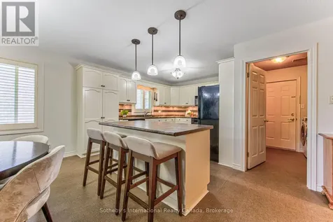 179 Westchester Drive West Kitchener ON N2B 3M8