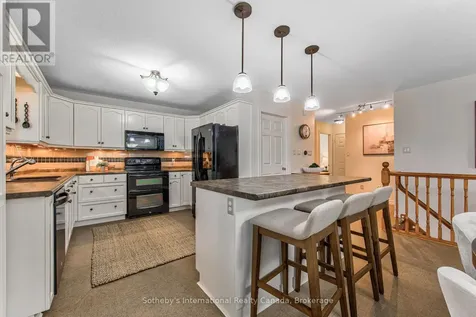179 Westchester Drive West Kitchener ON N2B 3M8