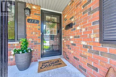 179 Westchester Drive West Kitchener ON N2B 3M8