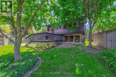 179 Westchester Drive West Kitchener ON N2B 3M8