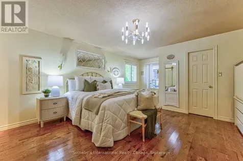 179 Westchester Drive West Kitchener ON N2B 3M8