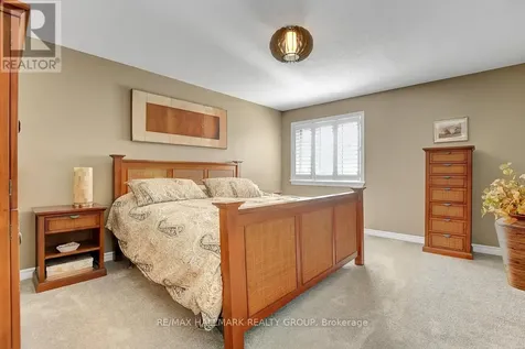 755 Bowercrest Crescent Ottawa ON K1V 2M3