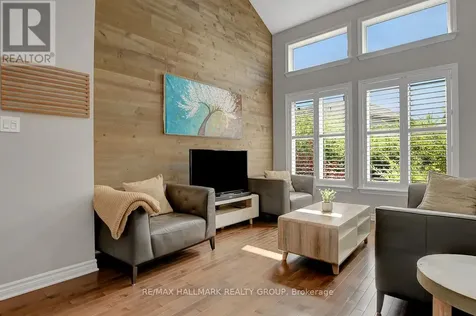 755 Bowercrest Crescent Ottawa ON K1V 2M3