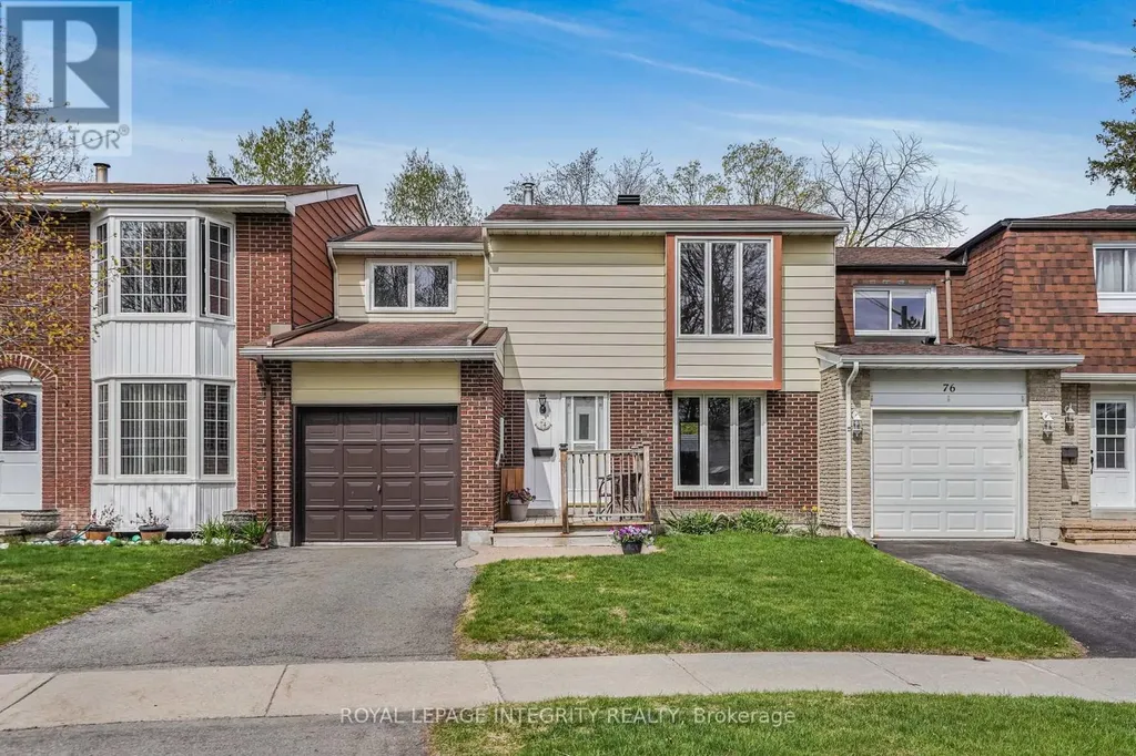74 Valewood Crescent Ottawa ON K1B 4E8