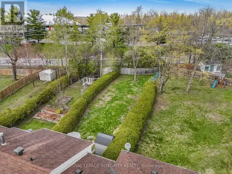 74 Valewood Crescent Ottawa ON K1B 4E8