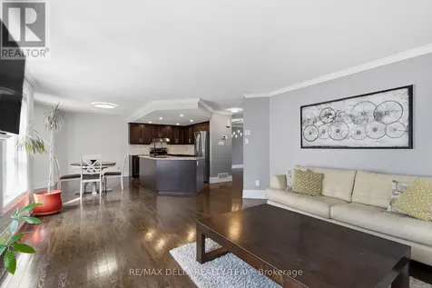 939 Cahill Drive West Ottawa ON K1V 2C3