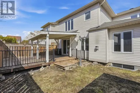 939 Cahill Drive West Ottawa ON K1V 2C3