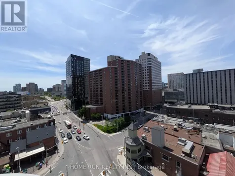 200 Rideau Street Ottawa ON K1N 5Y1