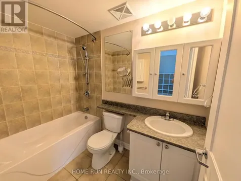 200 Rideau Street Ottawa ON K1N 5Y1