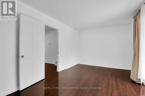 1743 Heatherington Road Ottawa ON K1V 8T8