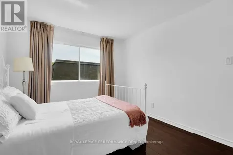 1743 Heatherington Road Ottawa ON K1V 8T8
