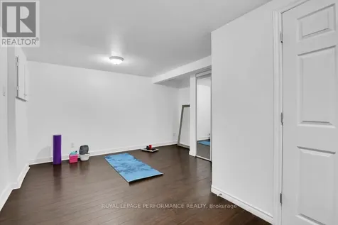 1743 Heatherington Road Ottawa ON K1V 8T8