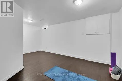 1743 Heatherington Road Ottawa ON K1V 8T8