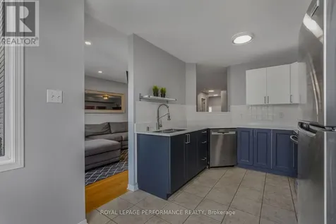 172 Colliston Crescent Ottawa ON K1V 2J5