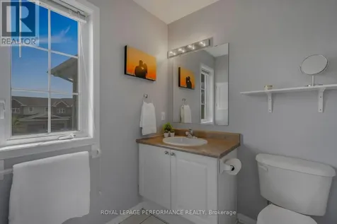 172 Colliston Crescent Ottawa ON K1V 2J5