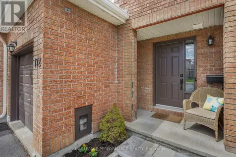 172 Colliston Crescent Ottawa ON K1V 2J5