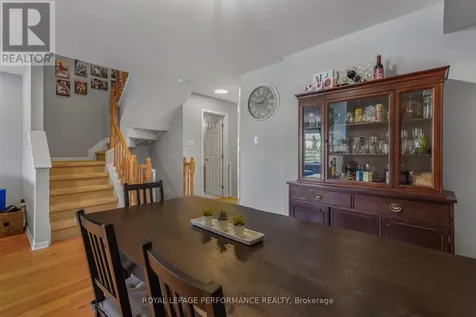 172 Colliston Crescent Ottawa ON K1V 2J5