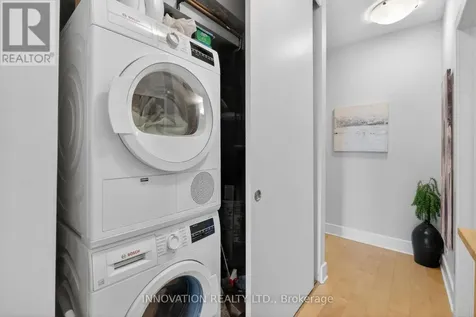 390 Booth Street Ottawa ON K1R 7K6