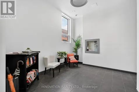 390 Booth Street Ottawa ON K1R 7K6