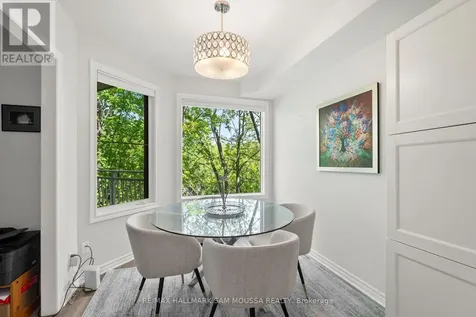 70 Robson Court Ottawa ON K2K 2W1
