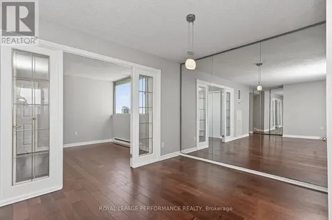 530 Laurier Avenue West Ottawa ON K1R 7T1