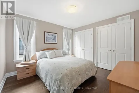 476 Ancaster Avenue Ottawa ON K2B 5B7