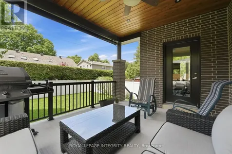 476 Ancaster Avenue Ottawa ON K2B 5B7