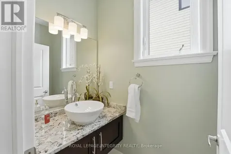 476 Ancaster Avenue Ottawa ON K2B 5B7