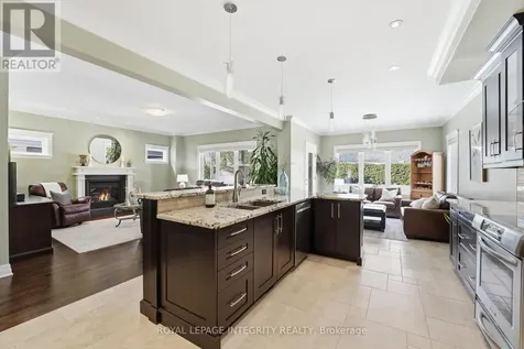 476 Ancaster Avenue Ottawa ON K2B 5B7