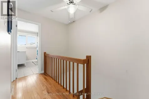 2051 Jasmine Crescent Ottawa ON K1J 7W2