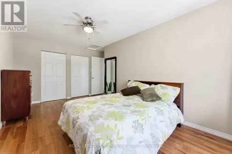 2051 Jasmine Crescent Ottawa ON K1J 7W2