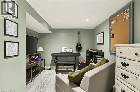 50 East 36th Street Hamilton ON L8V 3Y9