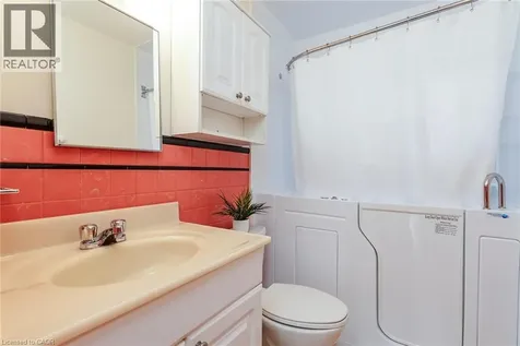 93 Plymouth Road Kitchener ON N2G 3G7