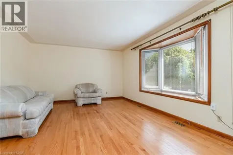 93 Plymouth Road Kitchener ON N2G 3G7