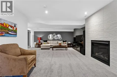 12 Sassafras Row Ridgeway ON L0S 1N0